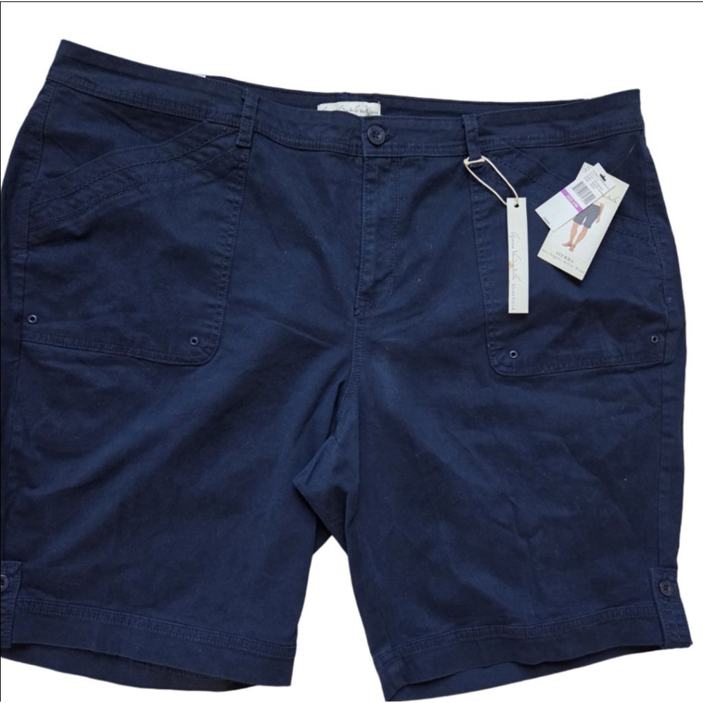 Women's Gloria Vanderbilt Khaki Shorts Size 22W Blue